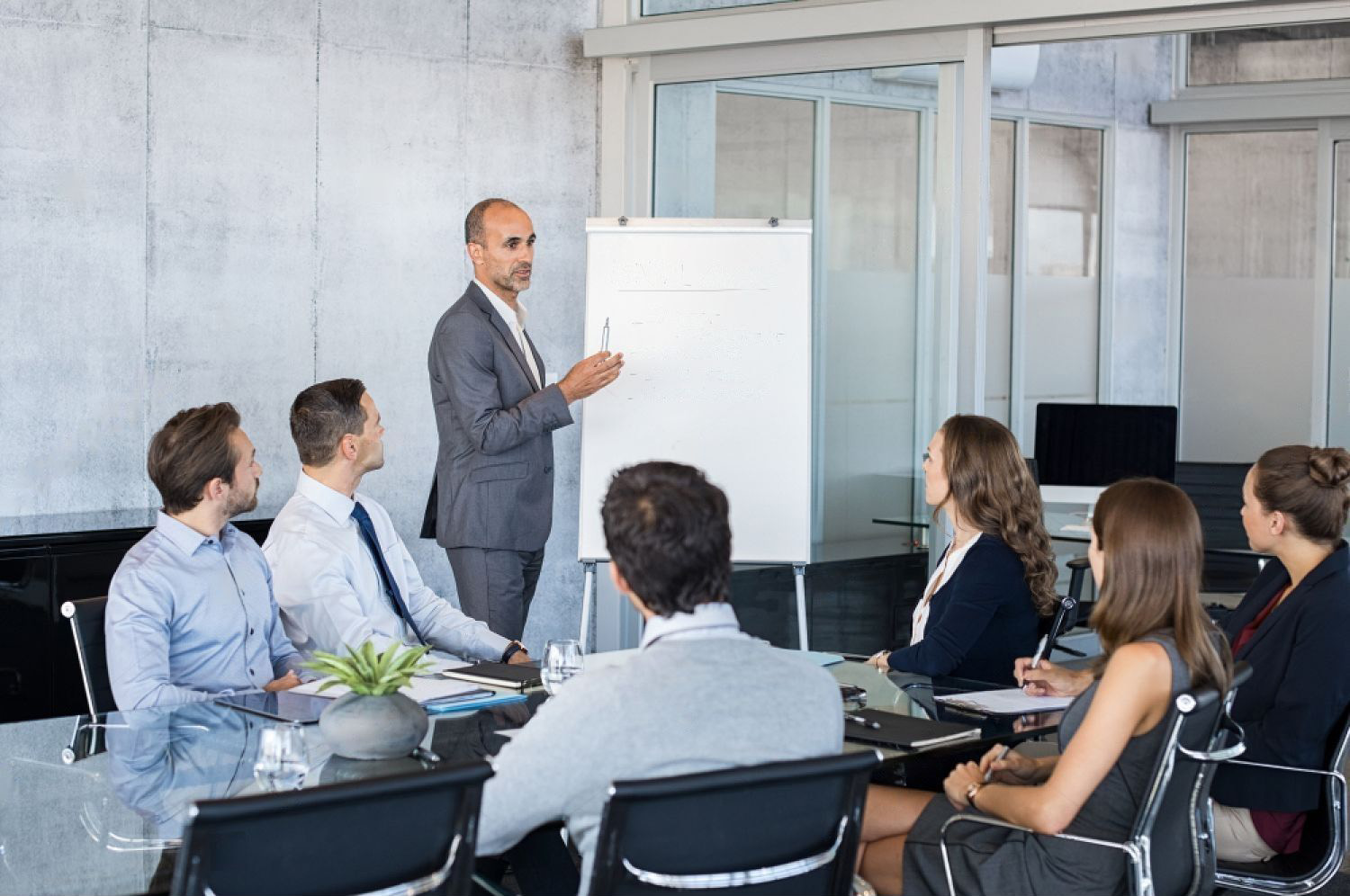 Sales Head Presenting The Sales Presentation